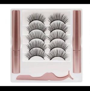 Magnetic Eyelashes
